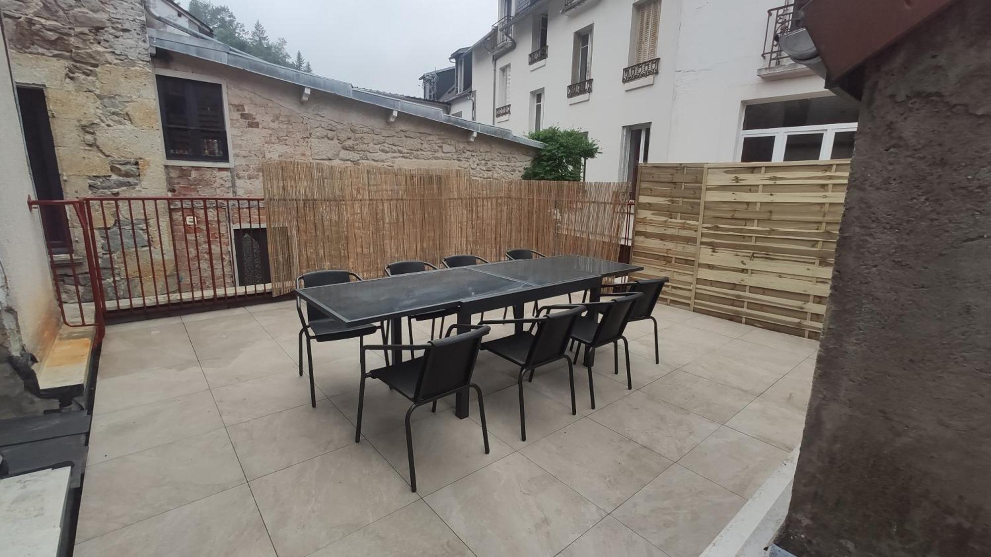 Appartement jolie maison face à la dordogne à La Bourboule Extérieur photo